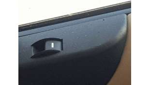 MANDO ELEVALUNAS TRASERO...