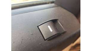 MANDO ELEVALUNAS TRASERO...