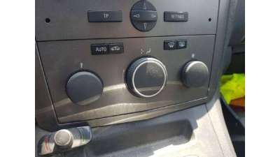 MANDO CLIMATIZADOR OPEL ZAFIRA B 1.9...