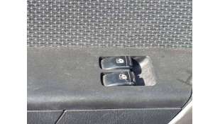 MANDO ELEVALUNAS DELANTERO...