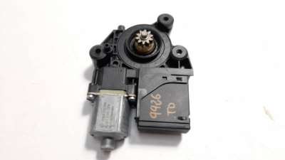 MOTOR ELEVALUNAS TRASERO DERECHO RENAULT SCENIC III  - M.934094 / 827303178R