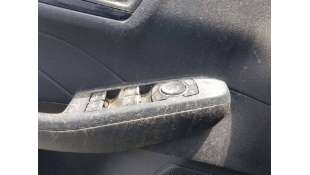 MANDO ELEVALUNAS DELANTERO...