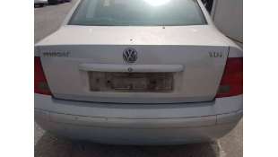 TAPA MALETERO VOLKSWAGEN...