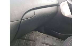 GUANTERA KIA CEED 1.4 CRDi...