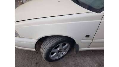 ALETA DELANTERA IZQUIERDA VOLVO S70...