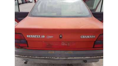 TAPA MALETERO RENAULT 19 CHAMADE 1.4...