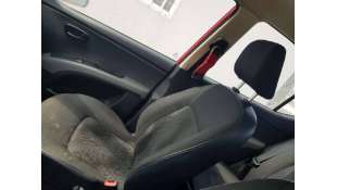 ASIENTO DELANTERO DERECHO...