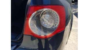 PILOTO TRASERO DERECHO...