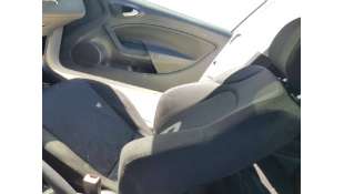 ASIENTO DELANTERO DERECHO...