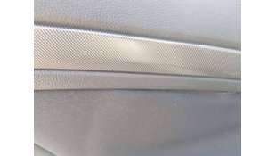 ELEVALUNAS TRASERO...