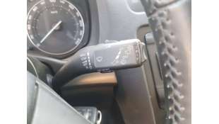 MANDO LUCES Y LIMPIA SKODA...