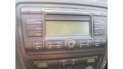 SISTEMA AUDIO / RADIO CD SKODA...