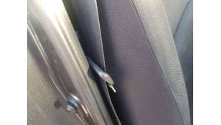 CINTURON SEGURIDAD TRASERO...