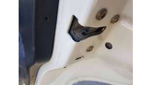 CERRADURA PUERTA TRASERA...