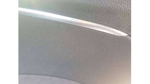 ELEVALUNAS TRASERO DERECHO...