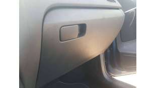 GUANTERA VOLKSWAGEN POLO...