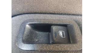 MANDO ELEVALUNAS TRASERO...