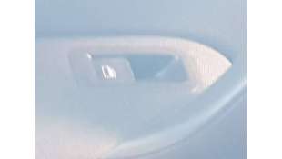 MANDO ELEVALUNAS TRASERO...