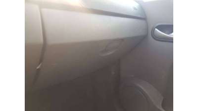 GUANTERA RENAULT SCENIC II 1.5 dCi D...