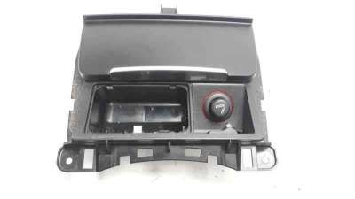 CENICERO AUDI A4 AVANT  - M.956197 / 8K0857951