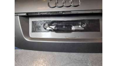 TAPA MALETERO AUDI A6 BERLINA  - M.967002 / 4B5827023R