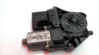 MOTOR ELEVALUNAS TRASERO DERECHO RENAULT SCENIC III  - M.988980 / 827303178R