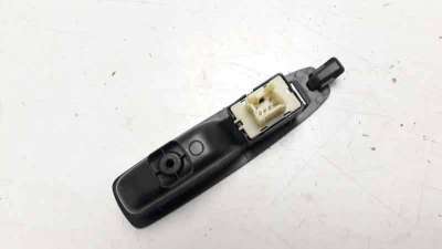 MANDO ELEVALUNAS TRASERO IZQUIERDO RENAULT CAPTUR  - M.1009026 / 829614619R