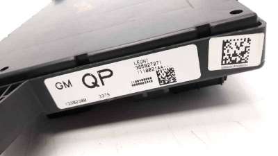 CAJA RELES / FUSIBLES OPEL ASTRA J LIM.  - M.1025813 / 13302300