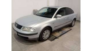 VOLKSWAGEN PASSAT BERLINA (3B2) 1996-2000 Comfortline Berlina sedan 125 Sin plomo 95  - 22579