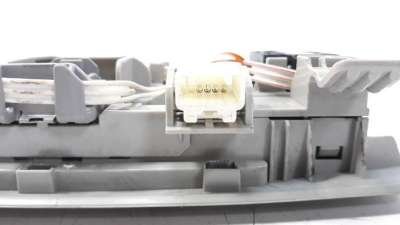 LUZ INTERIOR LEXUS RX  - M.1074677 / 8136048070