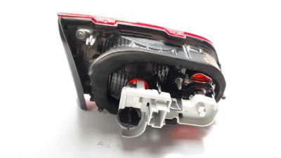 PILOTO TRASERO DERECHO INTERIOR VOLKSWAGEN GOLF VII LIM.  - M.1075156 / 5G9945094D