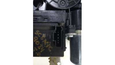 ELEVALUNAS TRASERO DERECHO RENAULT SCENIC III  - M.633309 / 827200006R