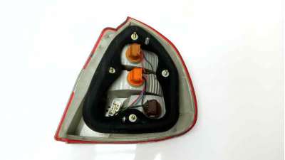 PILOTO TRASERO DERECHO MITSUBISHI CARISMA BERLINA 4  - M.1028155 / 15086