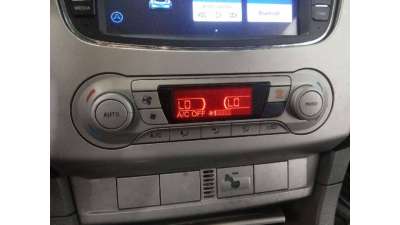 MANDO CLIMATIZADOR FORD FOCUS BERLINA...