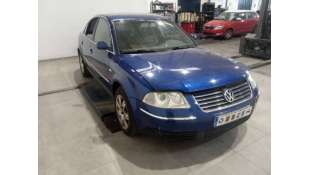 VOLKSWAGEN PASSAT BERLINA (3B3) 2000-2004 Comfortline Berlina sedan 131 Diesel  - 23035