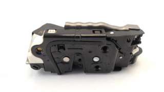 CERRADURA PUERTA DELANTERA DERECHA VOLKSWAGEN POLO  - M.1047820 / 5K1837016D
