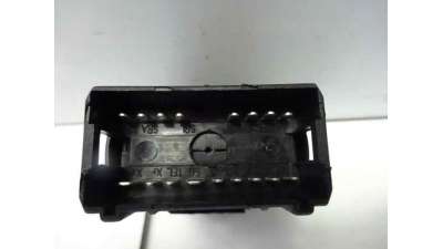 MANDO LUCES VOLKSWAGEN GOLF IV BERLINA  - M.596000 / 1C0941531A