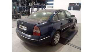 VOLKSWAGEN PASSAT BERLINA (3B3) 2003-2005 Advance Berlina sedan 131 Diesel  - 22944