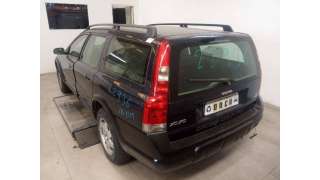 VOLVO V70 FAMILIAR 2002- D 5 Tracción total Familiar 163 Diesel  - 22936