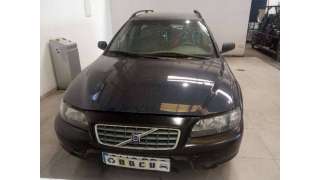 VOLVO V70 FAMILIAR 2002- D 5 Tracción total Familiar 163 Diesel  - 22936