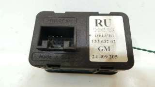 MANDO ELEVALUNAS DELANTERO IZQUIERDO OPEL CORSA C 2003- - 929933 / 24409205