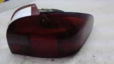 PILOTO TRASERO DERECHO FORD MONDEO FD BERL./TURNIER 1993- - 675645 / 1666616