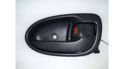 MANETA INTERIOR DELANTERA DERECHA TOYOTA YARIS (KSP9/SCP9/NLP9) 2005-2008 - 1344349 / 692050D100