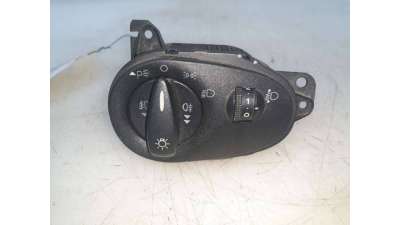 MANDO LUCES FORD FOCUS BERLINA (CAK) 1998-2004 - 1500897 / 2M5T13A024EA