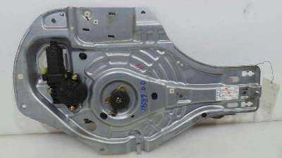 ELEVALUNAS DELANTERO DERECHO HYUNDAI TUCSON (JM) 2004-2006 - 1116395 / 824802E010