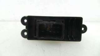 MANDO ELEVALUNAS TRASERO DERECHO HYUNDAI I30 (FD) 2007- - 1126208 / 935803Z050