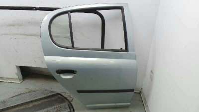 PUERTA TRASERA DERECHA TOYOTA YARIS (NCP1/NLP1/SCP1) 2003-2005 - 1118014 / 6700352012