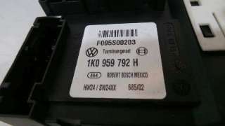 ELEVALUNAS DELANTERO DERECHO VOLKSWAGEN JETTA V (1K2) 2005-2008 - 1055749 / 1K5837462B