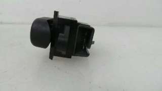 MANDO ELEVALUNAS DELANTERO DERECHO CHRYSLER PT CRUISER - - 1132080 / 4671623AA