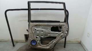 PUERTA TRASERA DERECHA KIA CARENS (RS) 2002-2006 - 1053240 / 0K2JA72020